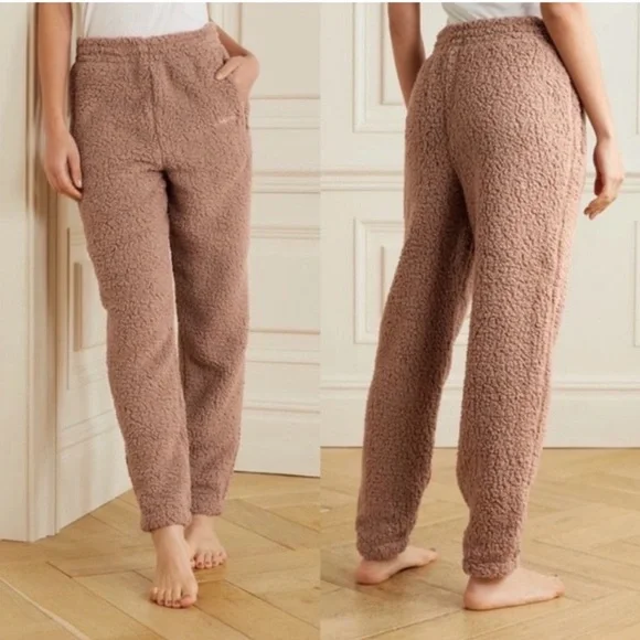 SKIMS Sherpa jogger NWT - Picture 2 of 7